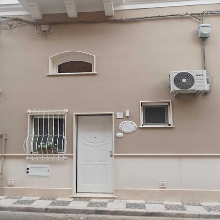 Villa La Chicca Nel Centro Massafra Esterno foto