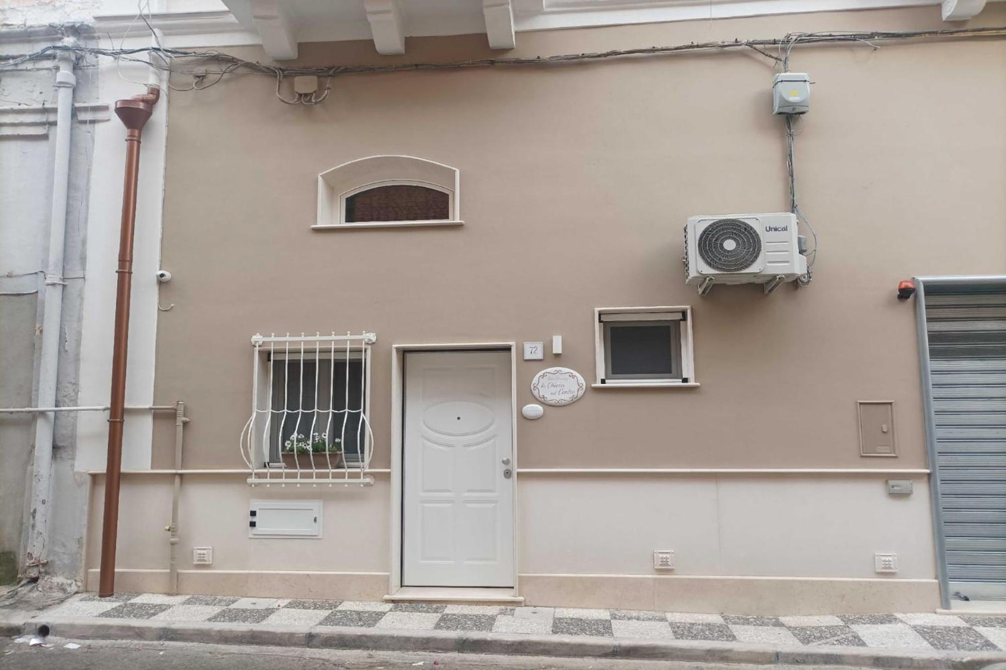 Villa La Chicca Nel Centro Massafra Esterno foto